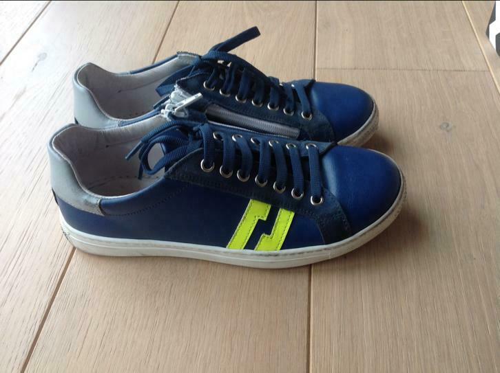 Jongensschoenen EB shoes in nieuwstaat mt 36, Ophalen of Verzenden, Zo goed als nieuw