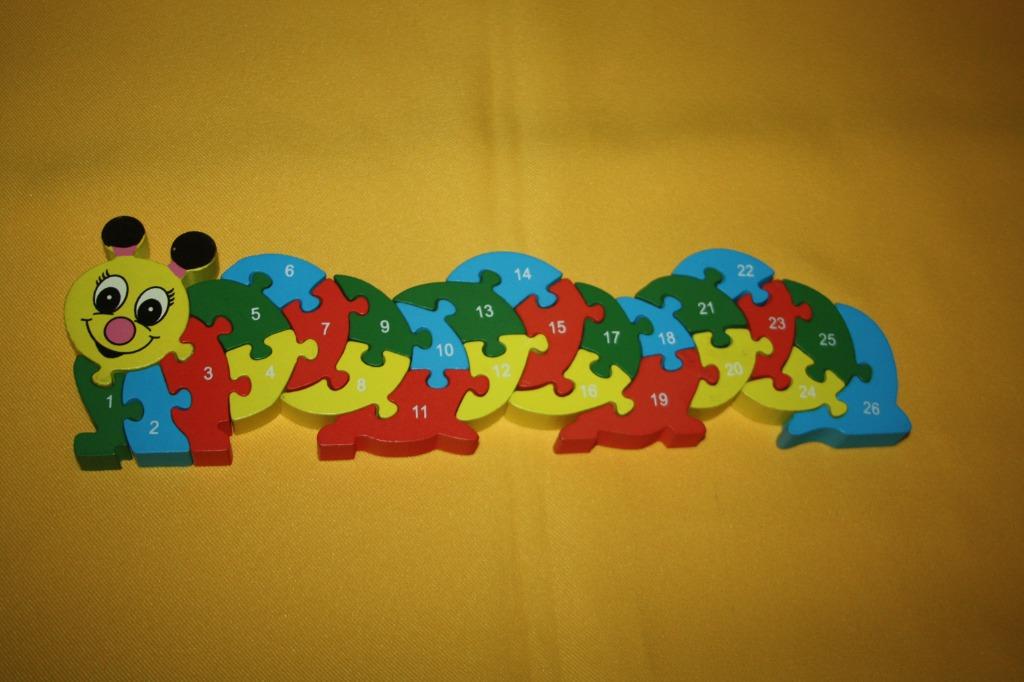 Rups , houten figuurzaagpuzzel ( nummers , cijfers ), Kinderen en Baby's, Ophalen of Verzenden, Zo goed als nieuw, Overige typen