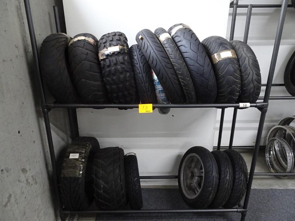 Lot de 16 pneus & jantes scooter à vendre à prix imbattable, Enlèvement, Utilisé, Autres types