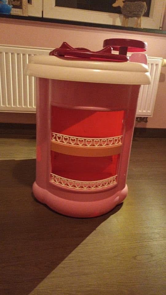 Verzorgingstafel poppen, Ophalen of Verzenden, Zo goed als nieuw