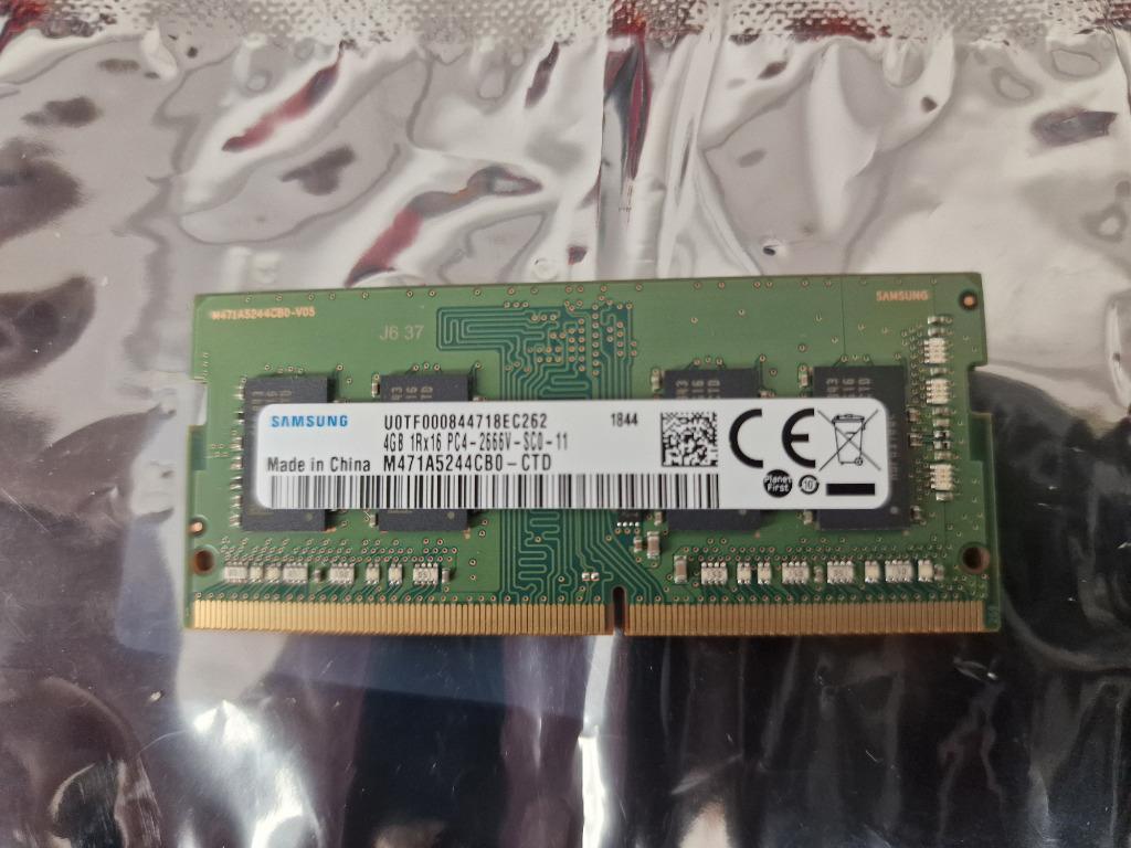 DIMM DDR4 4 GO, DDR4, Comme neuf, Enlèvement, Laptop
