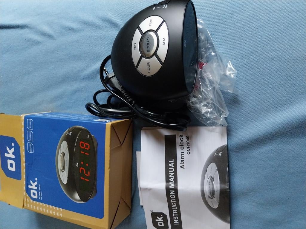 Digitale Alarm/Clock. Merk Ok., Ophalen, Zo goed als nieuw