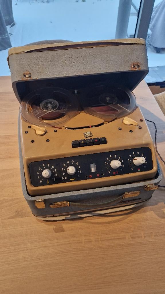 Vintage ACEC Lugavox 1165 Bandrecorder, Ophalen, Bandrecorder, Met banden