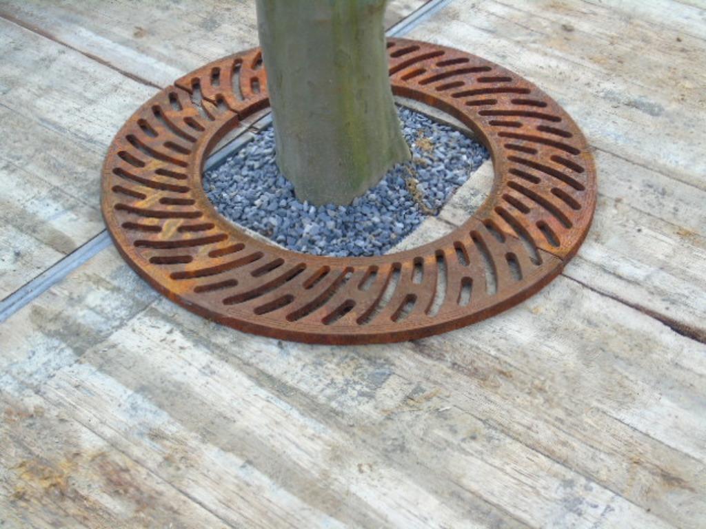 plaque de sol ,grille de contour d arbre en fonte ronde ..., Enlèvement, Autres types, Autres matériaux, 100 à 200 cm