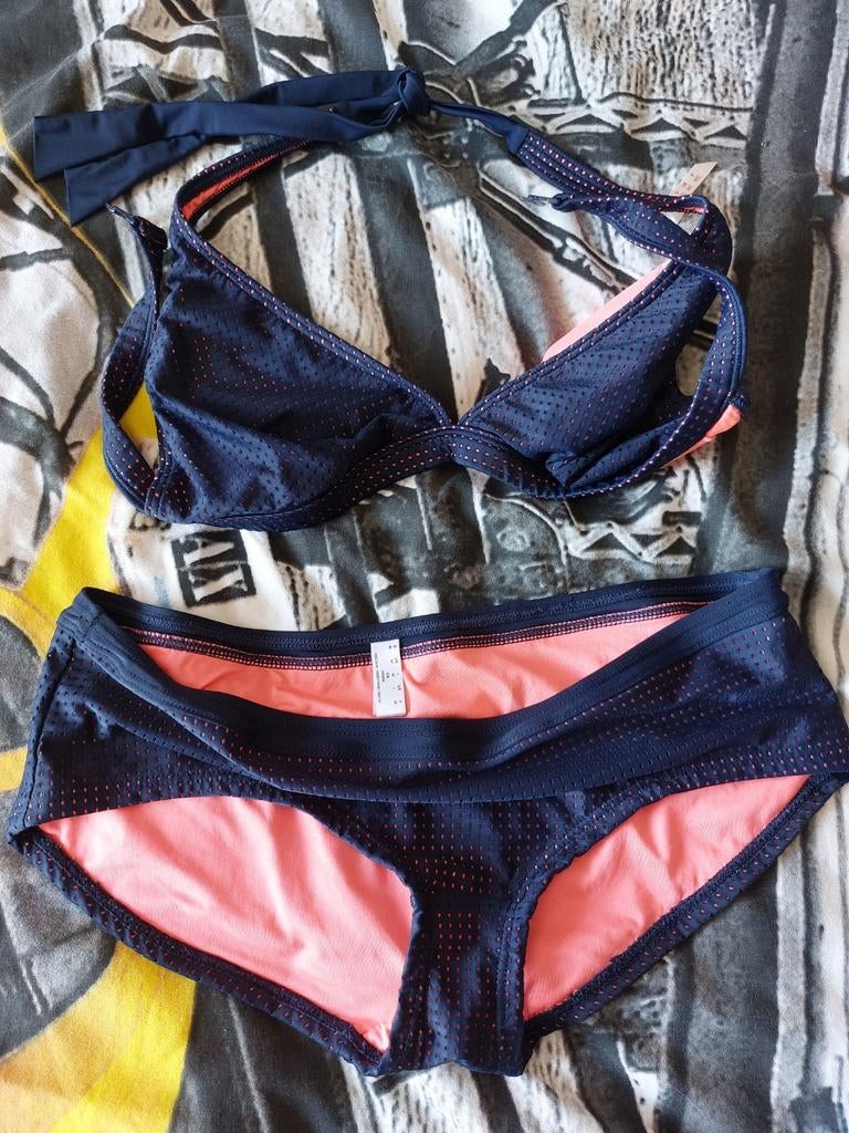 Blauwe 2-delige bikini, Blauw, Ophalen of Verzenden, Zo goed als nieuw, Bikini