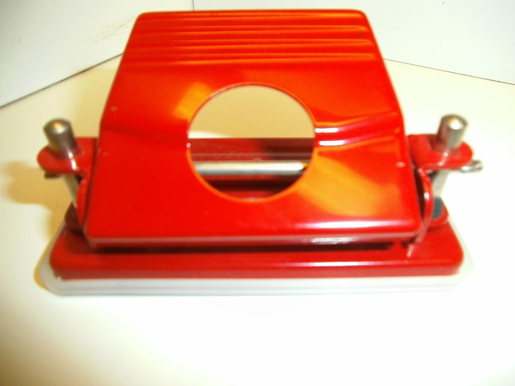 Perforatrice à papier en acier ( Varia-032 ), Divers, Accessoires de bureau, Utilisé, Enlèvement ou Envoi