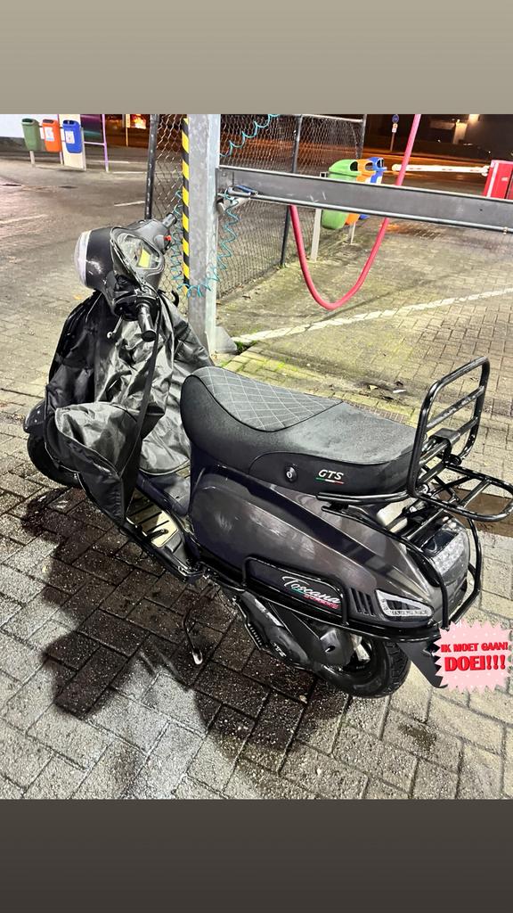 GTS Toscana – 60KM/H, Fietsen en Brommers, Brommeronderdelen | Scooters, Ophalen, Gebruikt, Overige typen, Vespa