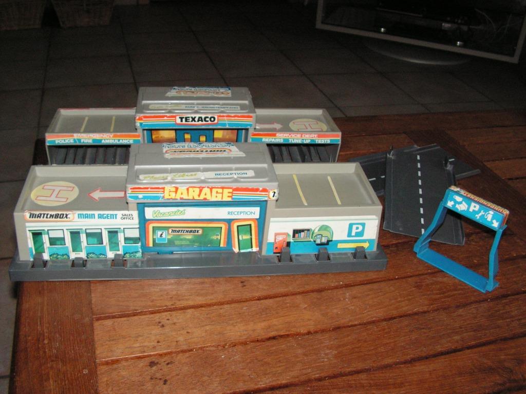 Vintage Matchbox Garage., Enlèvement ou Envoi