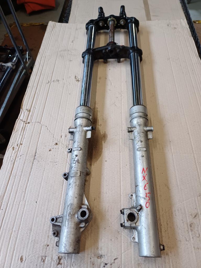 honda dominator 650 nx 650 voorvork, Motoren, Ophalen of Verzenden, Gebruikt