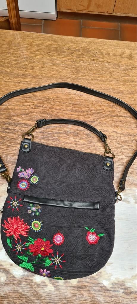 Sac desigual, Enlèvement ou Envoi, Comme neuf