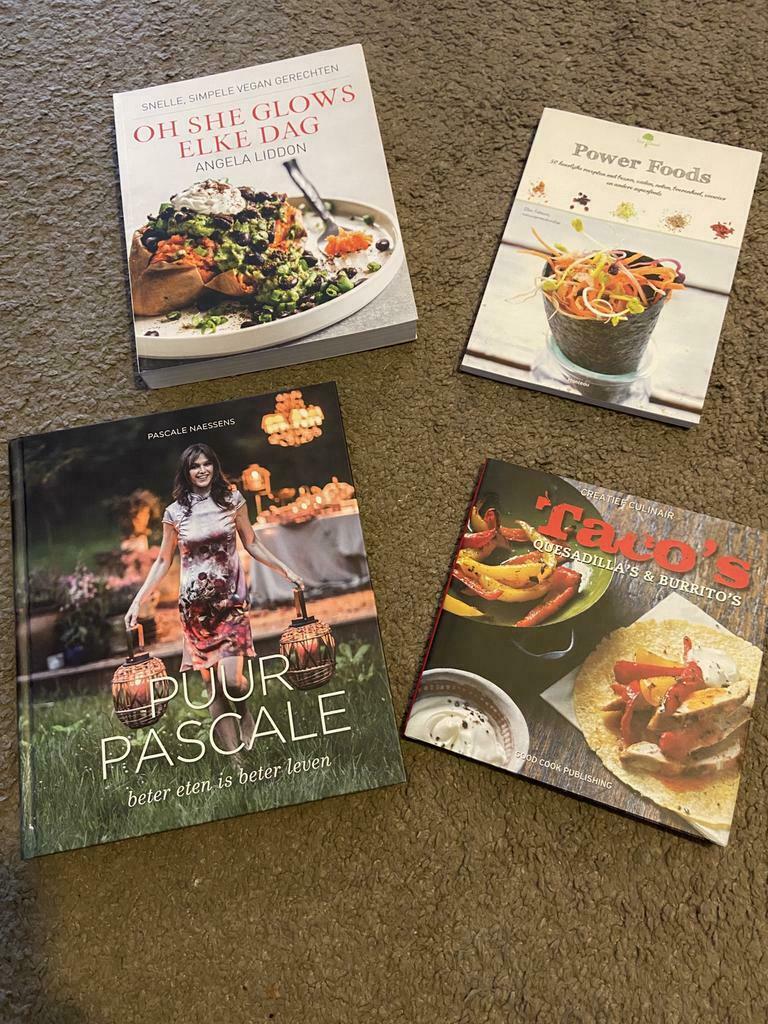 4 splinternieuwe kookboeken (ook afzonderlijk te koop), Ophalen of Verzenden