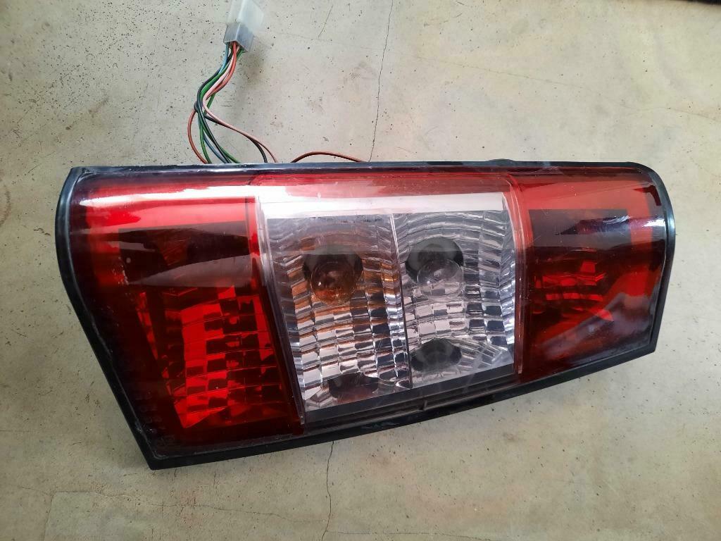 Phare aixam, Entreprise, Achat