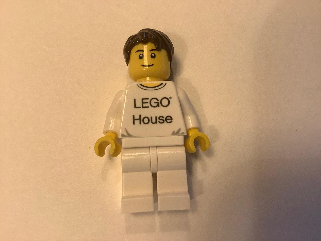 Lego figuur gen054 LEGO House Minifigure / F1, Ophalen of Verzenden, Nieuw, Losse stenen, Lego