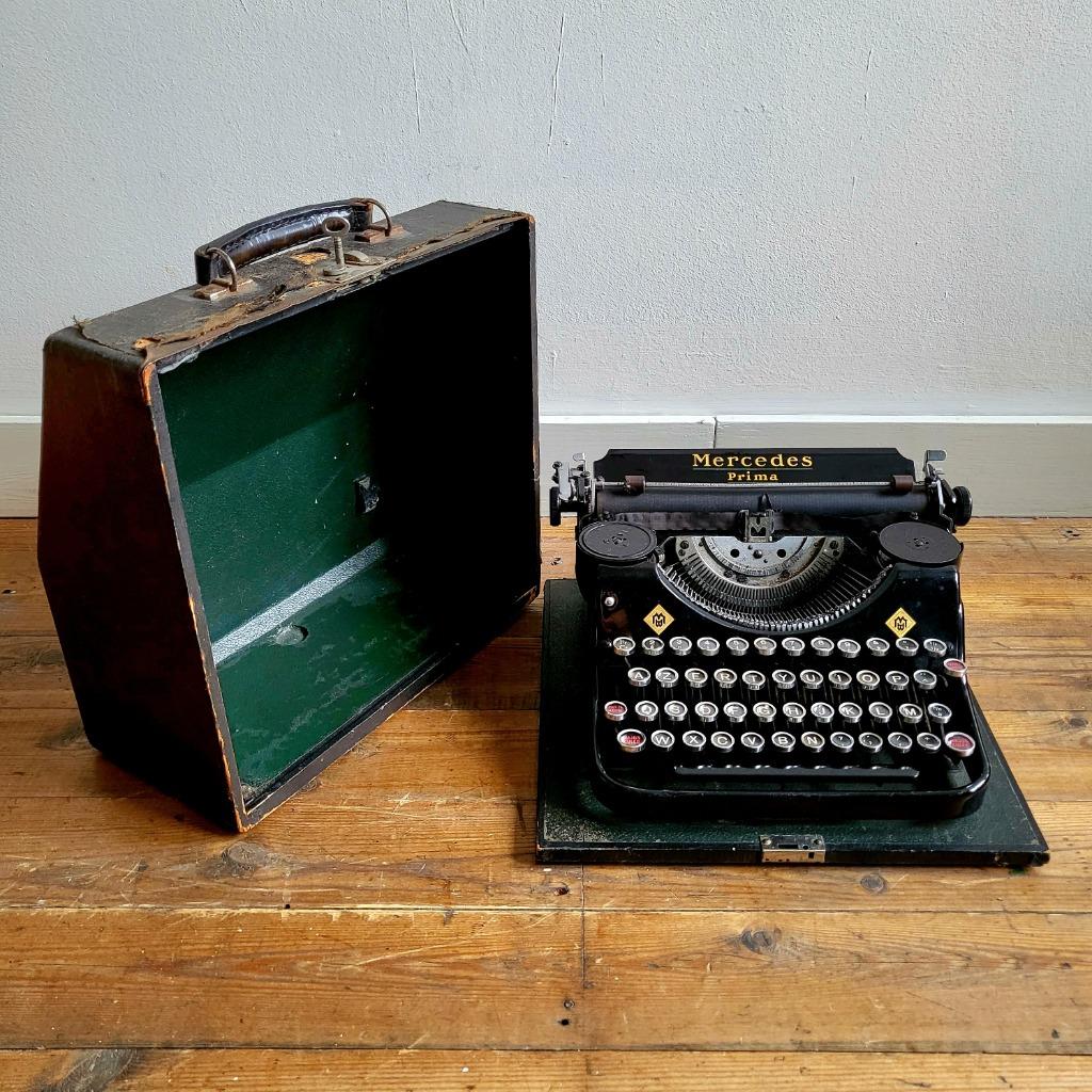 Vintage mercedes prima draagbare typmachine zeldzaam, Ophalen of Verzenden, Gebruikt