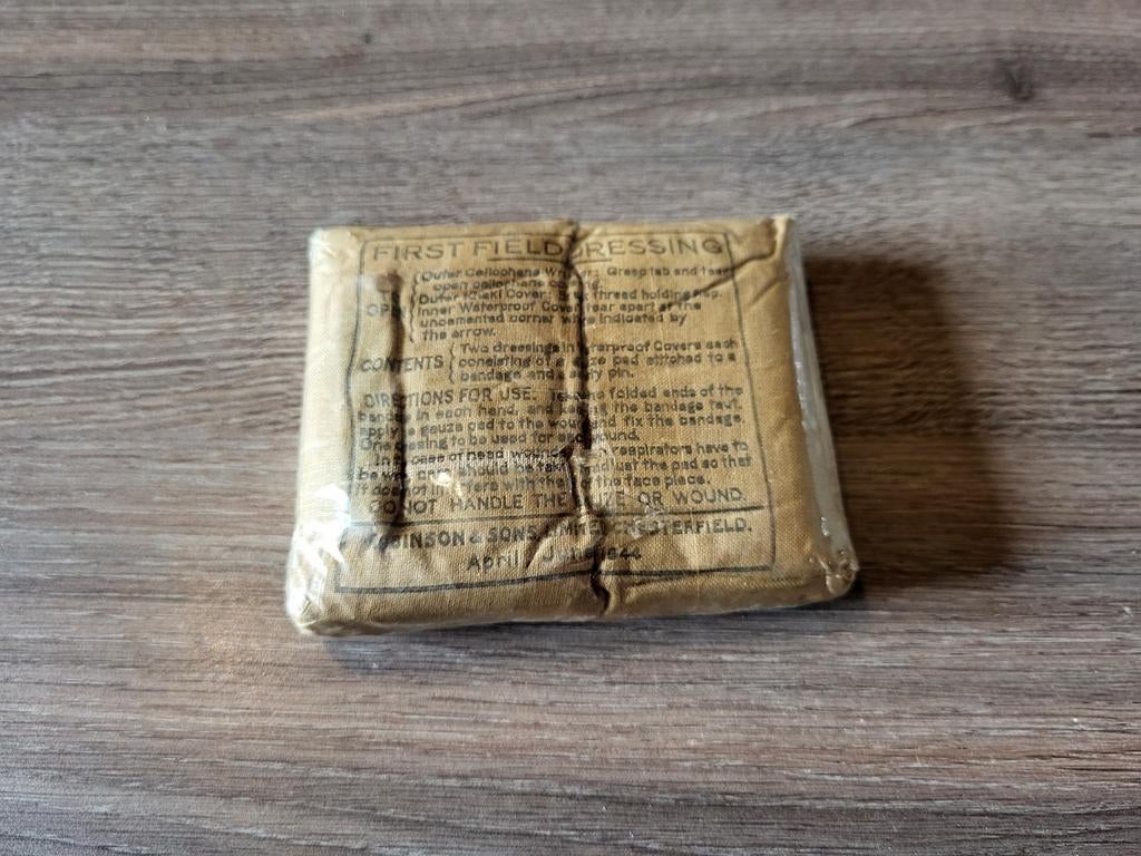pansement individuel, GB 2WW, Collections, Objets militaires | Seconde Guerre mondiale, Envoi