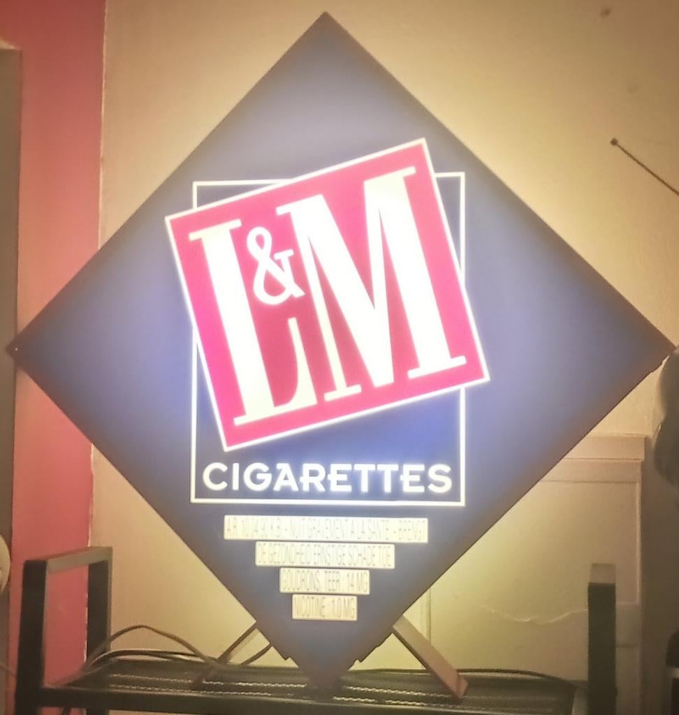 Schitterend L&M lichtbord eind jaren 70 begin jaren 80., Zo goed als nieuw