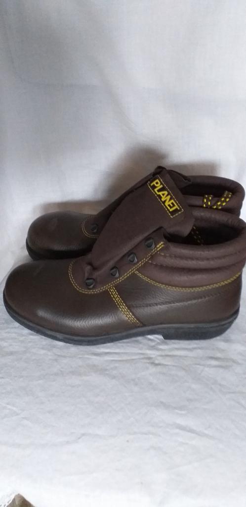 chaussures de sécurité 44 planet europe, Enlèvement ou Envoi, Neuf