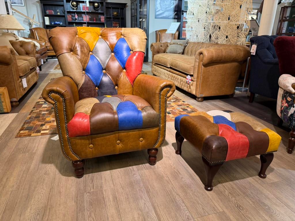 NIEUW: CHESTERFIELD PATCHWORK LEER FAUTEUIL Bradley + poef, Ophalen of Verzenden, Nieuw, Leer