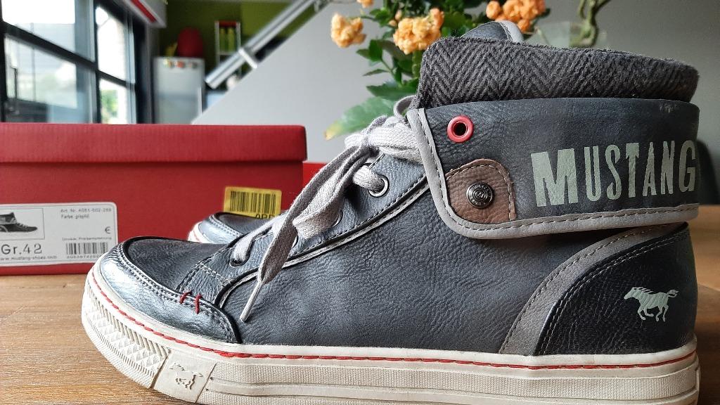 Chaussures hautes à lacets MUSTANG 42 gris-bleu comme neu, Enlèvement ou Envoi, Autres couleurs, Chaussures à lacets, Comme neuf