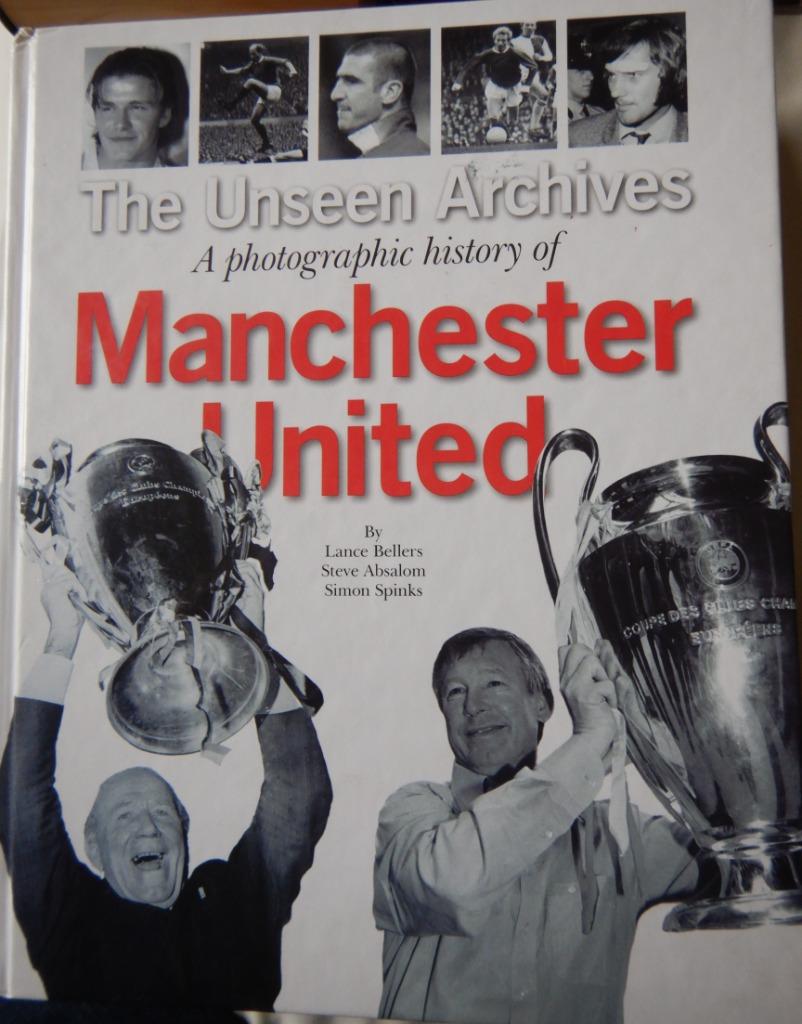 Livre THE UNSEEN ARCHIVES (Manchester United) en anglais., Enlèvement ou Envoi, Comme neuf