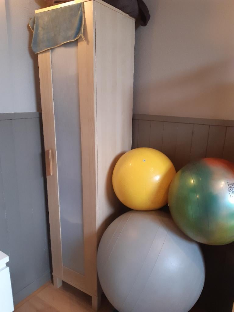 Bibliotheque et 2 placards ikea, Enlèvement, Utilisé