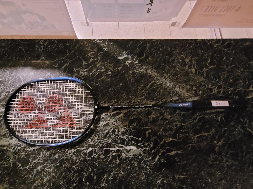 Yonex carbonnex 7000 badmintonracket, Sport en Fitness, Ophalen of Verzenden, Zo goed als nieuw, Racket(s)