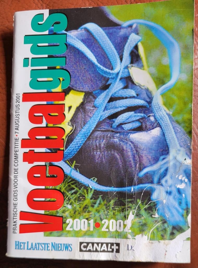 RAAL, Sp Carleroi, Ex Mouscron, Standard etc.. 2001-2002., Enlèvement ou Envoi