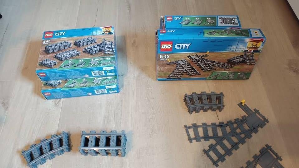 Lego city sporenset 60205 of wisselset 60238, Ophalen, Zo goed als nieuw, Complete set, Lego