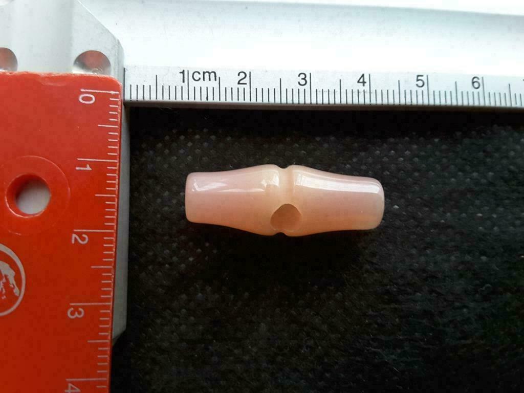 boutons ou buchettes pour brandebourg rose saumon 30 mm, Enlèvement ou Envoi, Neuf, Bouton ou Boutons