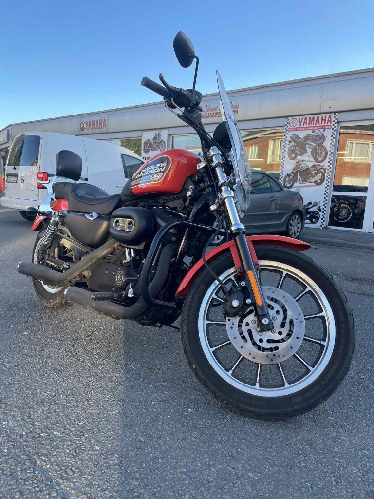 Harley Davidson XL 883, 2 cilinders, Bedrijf, 883 cc, Meer dan 35 kW