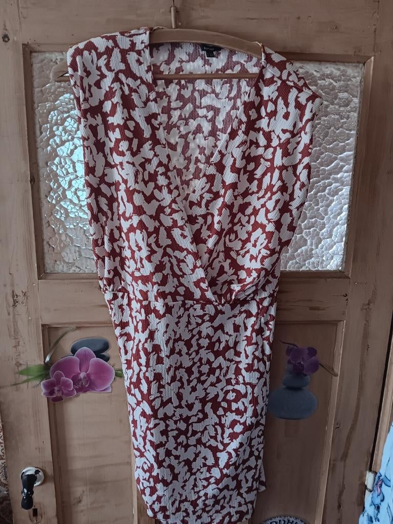 Robe rouge blanche Kiabi, Vêtements | Femmes, Enlèvement ou Envoi, Comme neuf, Kiabi, Longueur genou