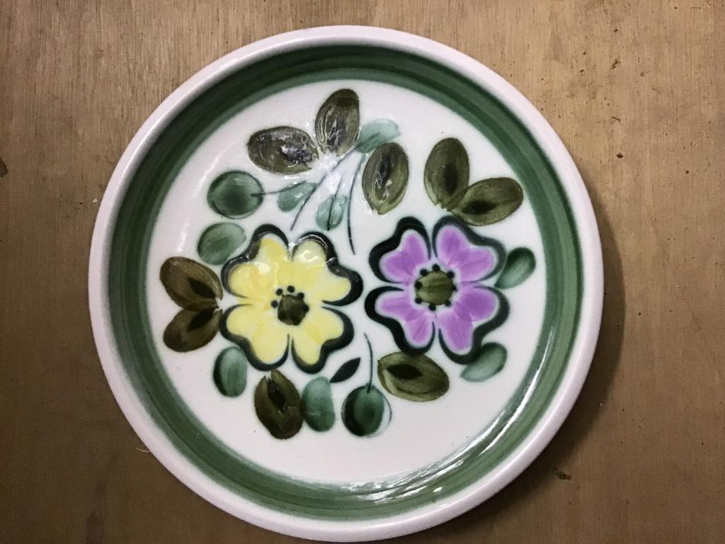 Assiettes petits-déjeuners Boch ‘In the mood’ (3 pièces), Enlèvement