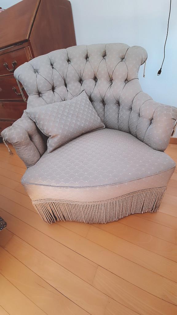 Kleine antieke fauteuil, Antiek en Kunst, Ophalen