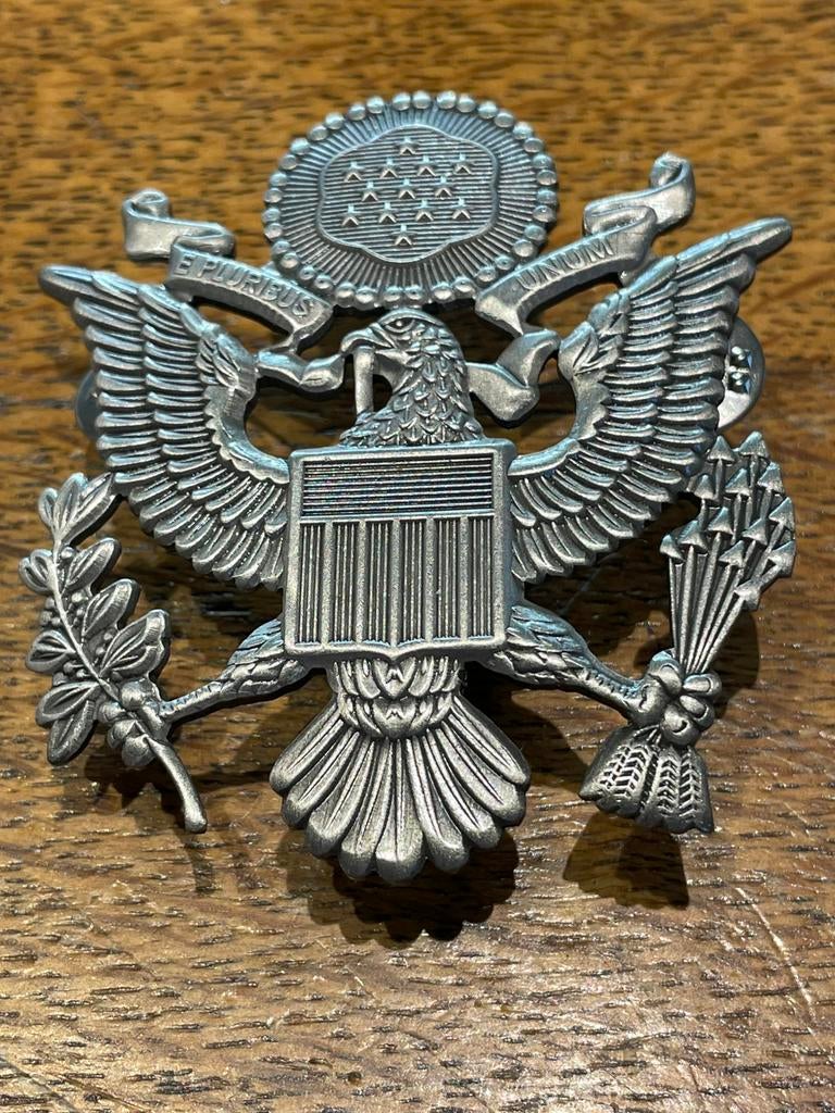 Casquette d'officier de l'armée de l'air américaine (2), Collections, Envoi, Armée de l'air, Emblème ou Badge