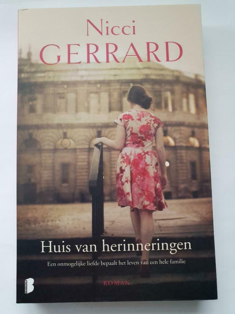 Huis van Herinneringen. Nicci Gerrard, 2015, Ophalen of Verzenden, Zo goed als nieuw, Nederland