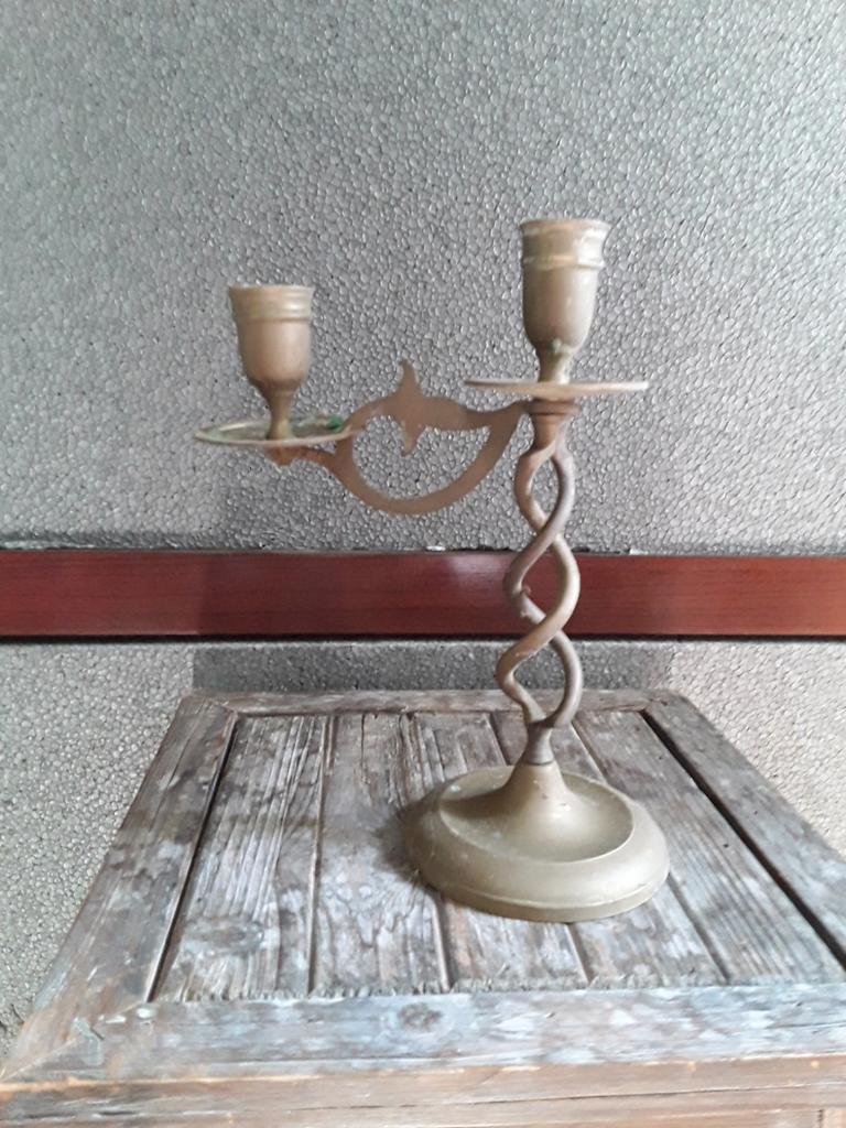 chandelier, Enlèvement