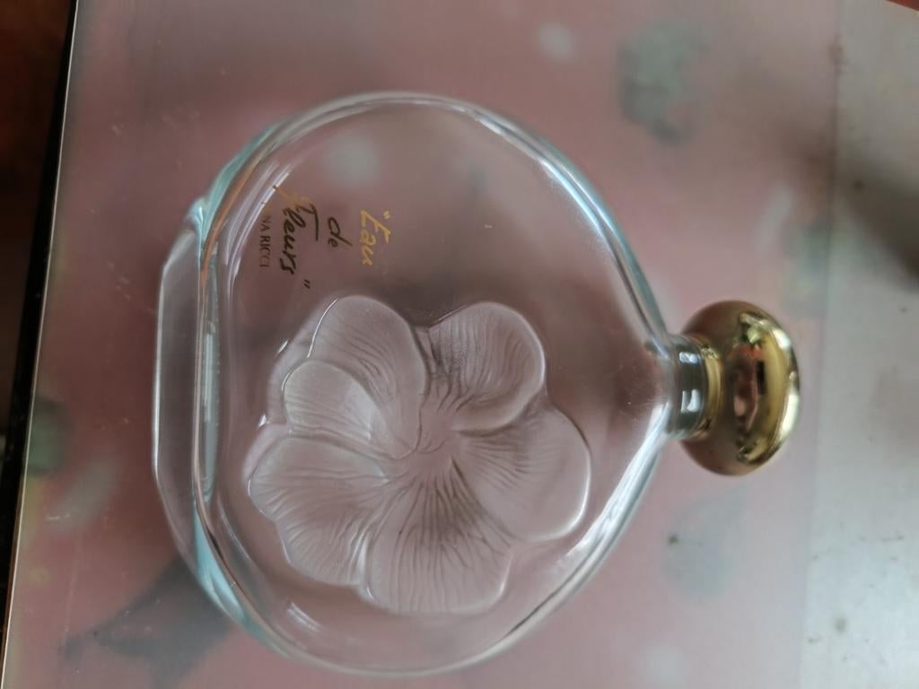Nina Ricci lege fles production Lalique..., Verzamelen, Ophalen of Verzenden, Zo goed als nieuw