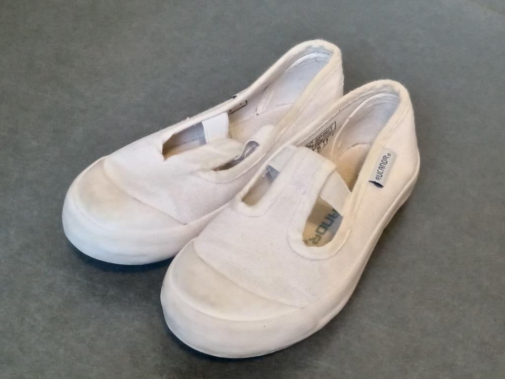 Chaussons de gym de taille 25, Enfants & Bébés, Garçon ou Fille, Rucanor, Enlèvement, Utilisé