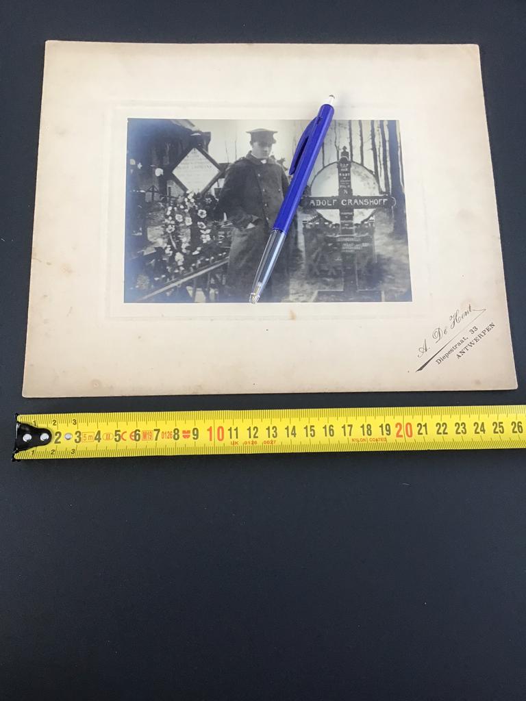 Photo originale d'un soldat belge tombé au combat  Guerre, Enlèvement ou Envoi
