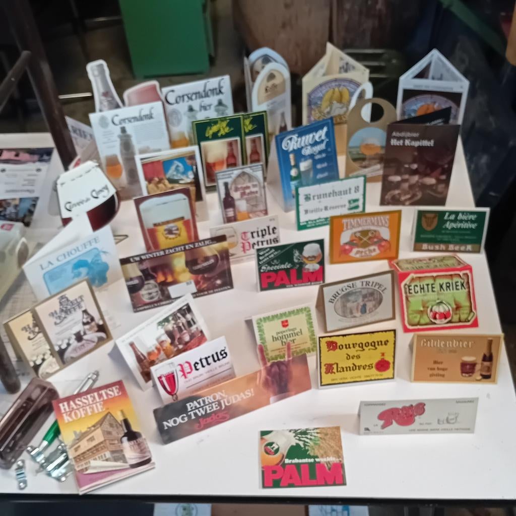 Stands de table, publicités pour la bière des années 90, Plm, Enlèvement ou Envoi, Comme neuf