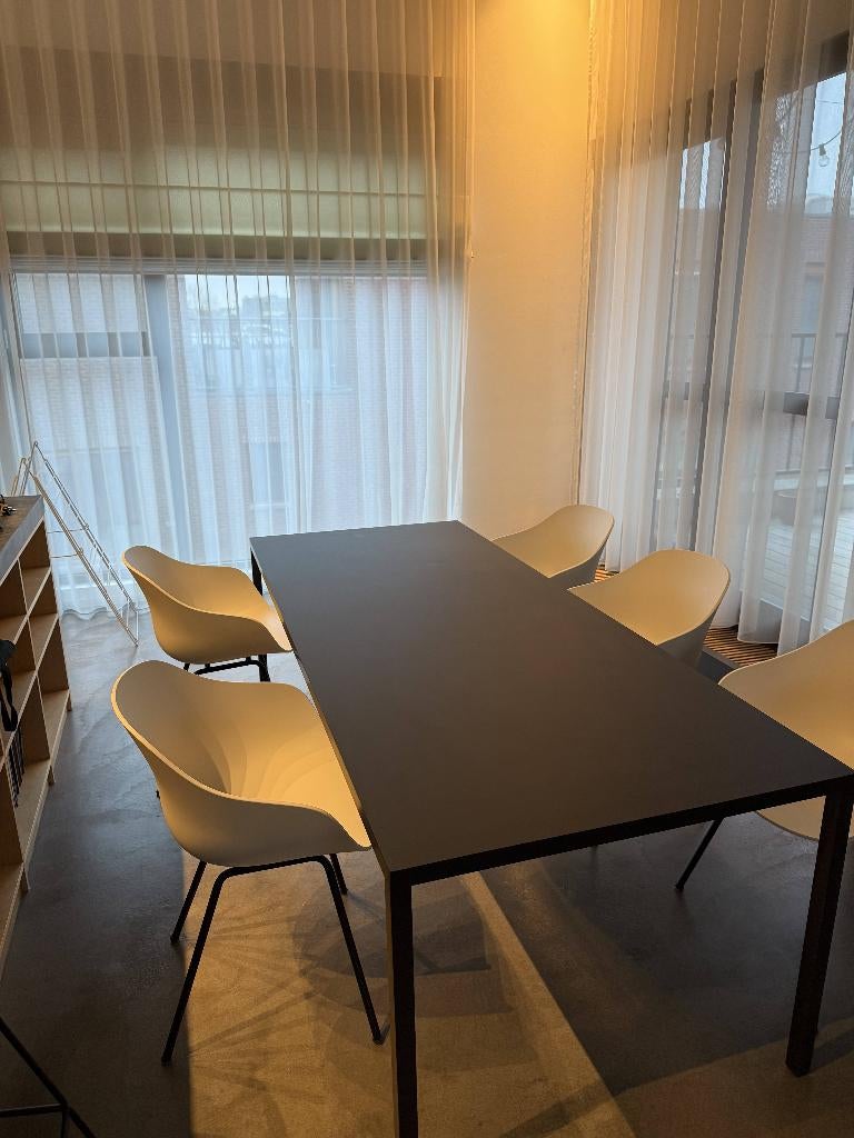 MDF Italia TENSE tafel ZWART (+ 6 HAY AAC26 stoelen), Maison & Meubles, Tables | Tables à manger, Comme neuf, Enlèvement, 50 à 100 cm