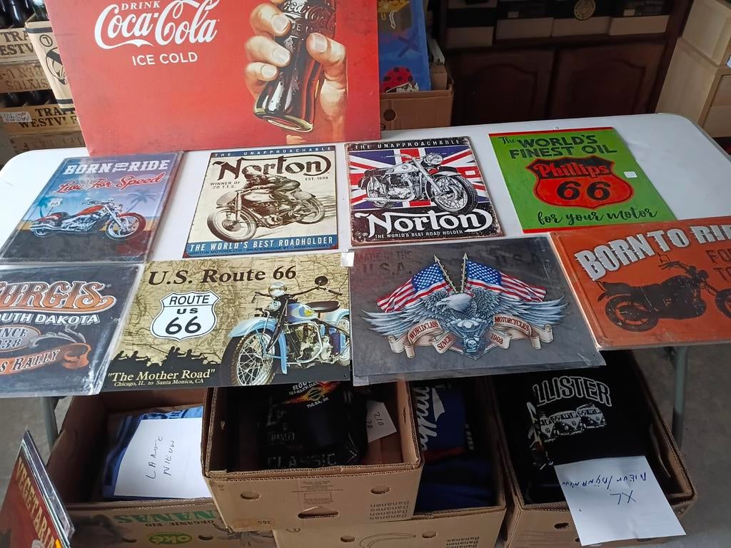 8 nieuwe metaalborden thema motor...oa Norton, Ophalen
