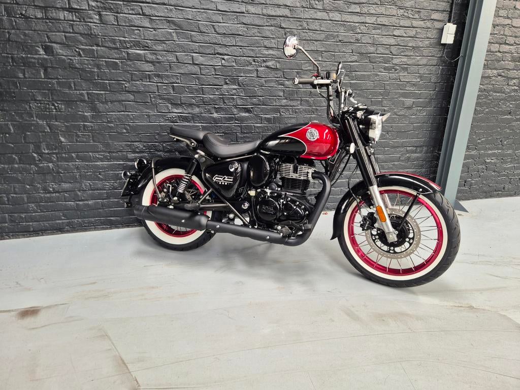 Royal Enfield Classic 350 Goan Rave Red, Motoren, Chopper, Bedrijf, Minimaal motorrijbewijs A2, 1 cilinder