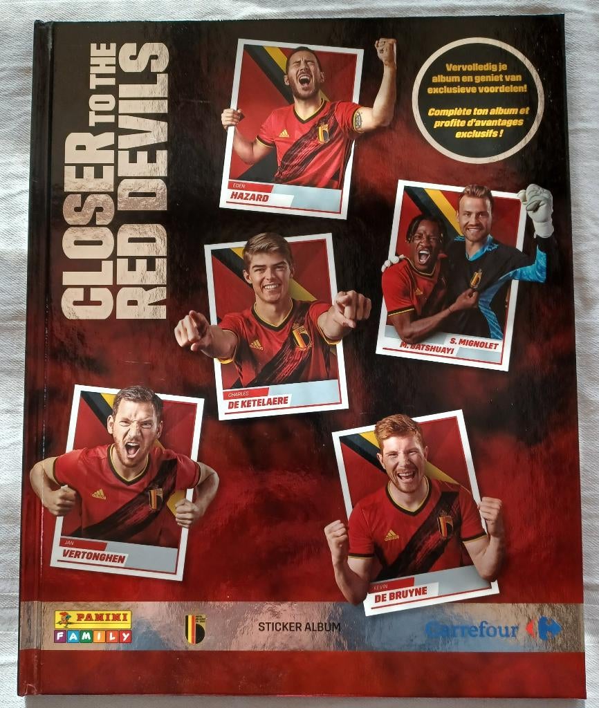 Album de Panini: Closer to the Red Devils (2022), Enlèvement ou Envoi, Comme neuf, Autocollants et Photos