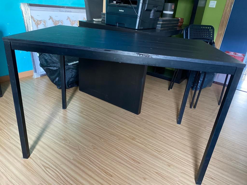 Tafel 2 stuks zwart ikea, Huis en Inrichting, Tafels | Bijzettafels, Ophalen, Zo goed als nieuw