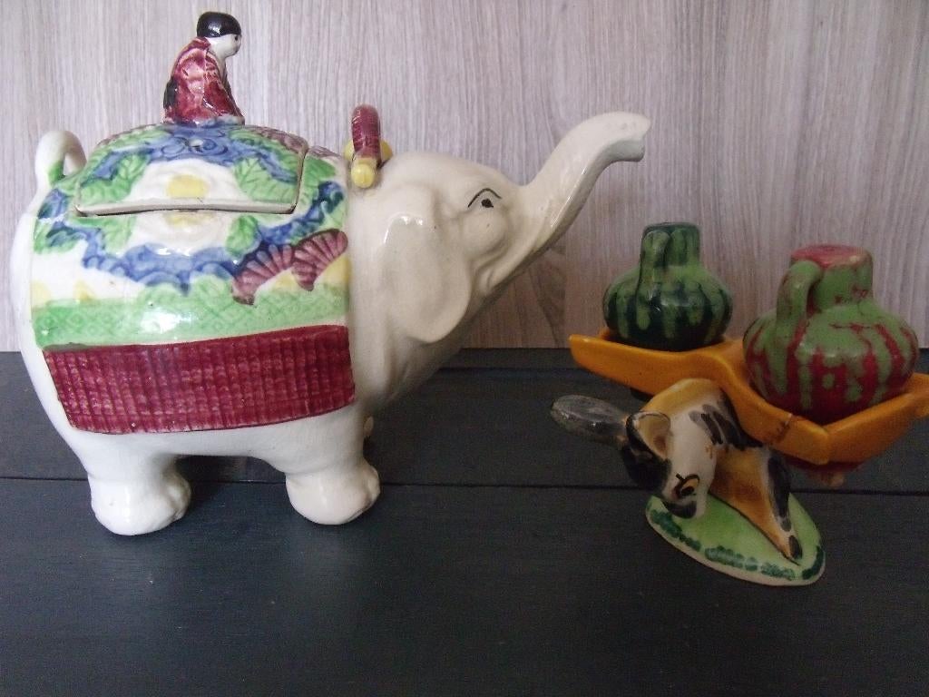porcelaine ancienne Théière éléphant & Ane poivre & sel, Enlèvement