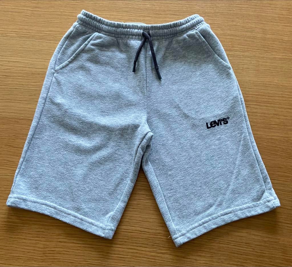 Short / Bermuda / Jogger short gris - 8 ans - 7€, Enlèvement ou Envoi