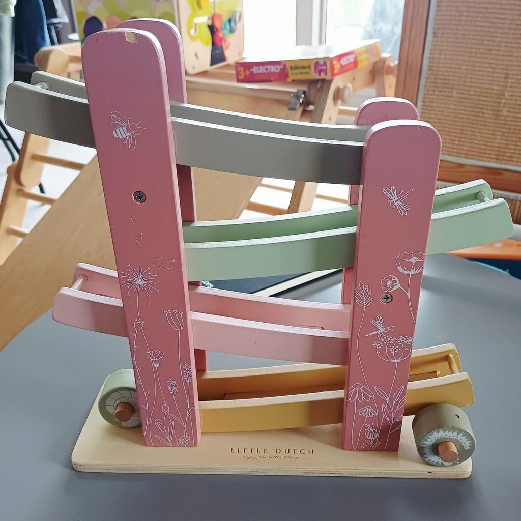 Little Dutch rollerbaan, Ophalen