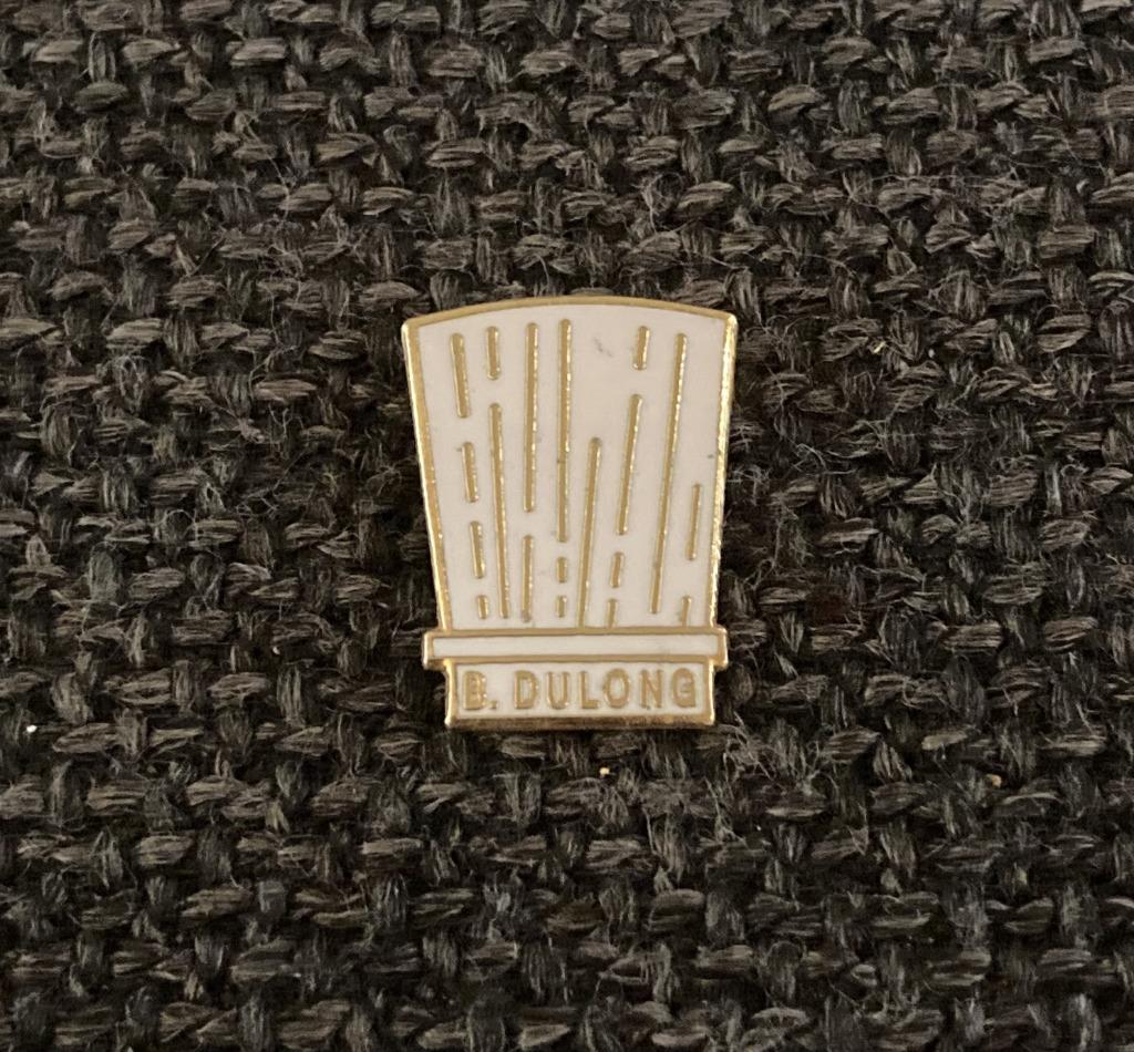 PIN - B. DULONG - KOKSMUTS - CHEF - KOK, Verzenden, Gebruikt, Overige onderwerpen, Speldje of Pin