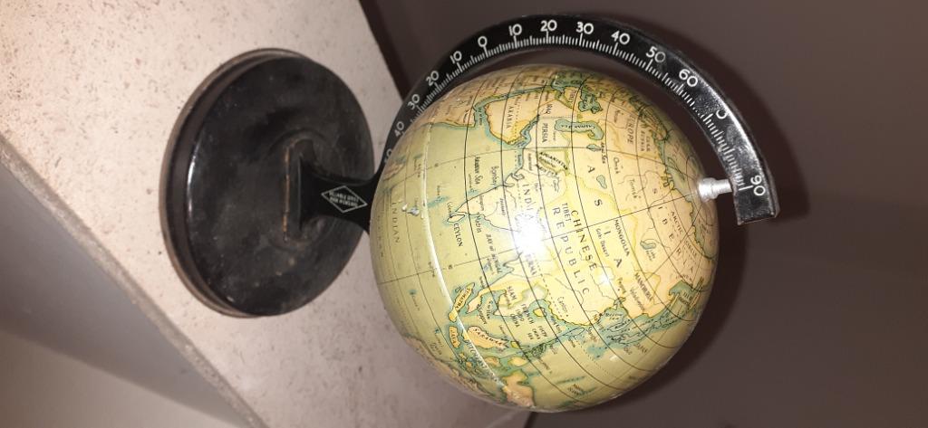 Wereldbol globe klein antiek 1927, Enlèvement ou Envoi
